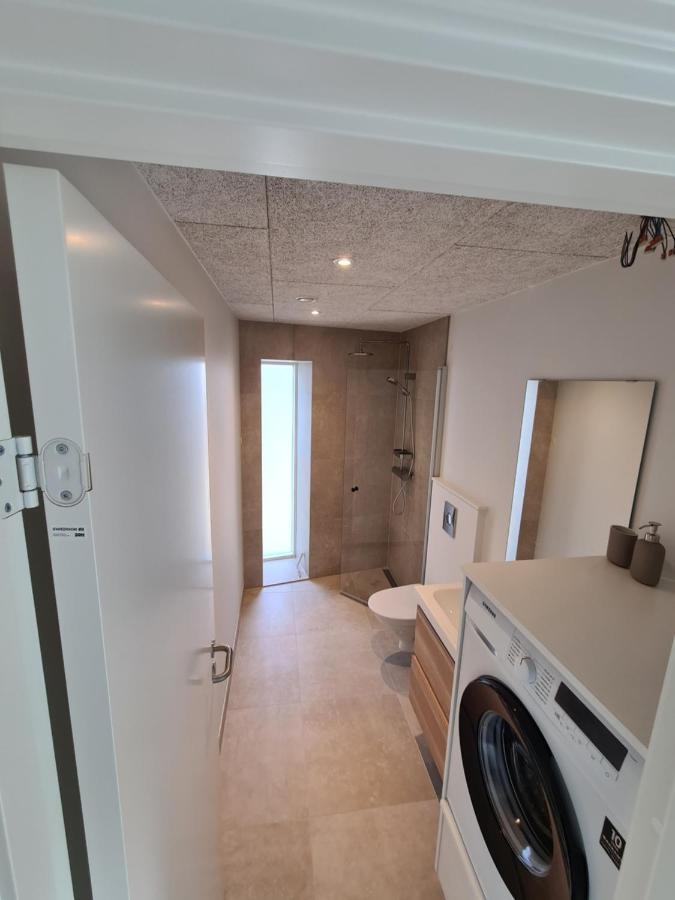 Brand New Apartment With Stunning Skyline Views Τόρσχαβν Εξωτερικό φωτογραφία