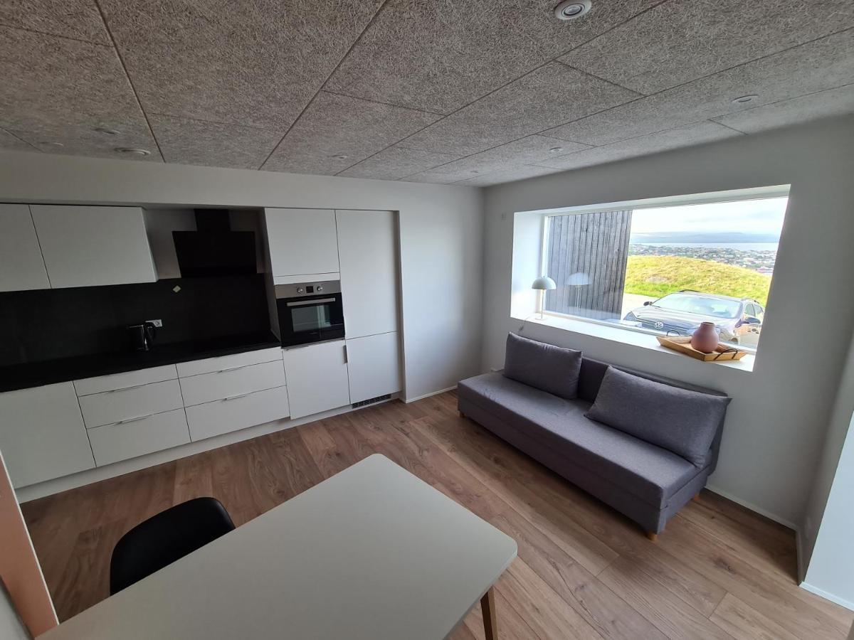 Brand New Apartment With Stunning Skyline Views Τόρσχαβν Εξωτερικό φωτογραφία